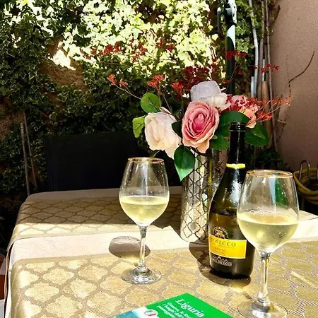 Bellaria Casa Indipendente-giardino Privato-parcheggio Privato-strategic Location 5 Terre-portofino *