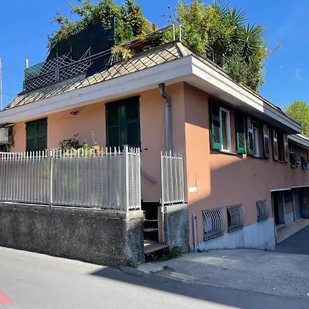Bellaria Casa Indipendente-Giardino Privato-Free Parking-Wifi-Strategic Location 5 Terre-Portofino